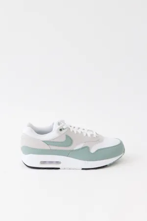 Air Max 1 'Mica Green' Sneakers