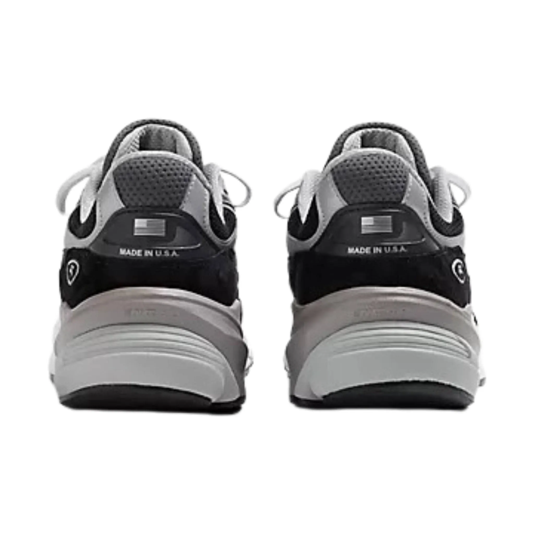 New Balance Women's 990V6 Shoes - Black