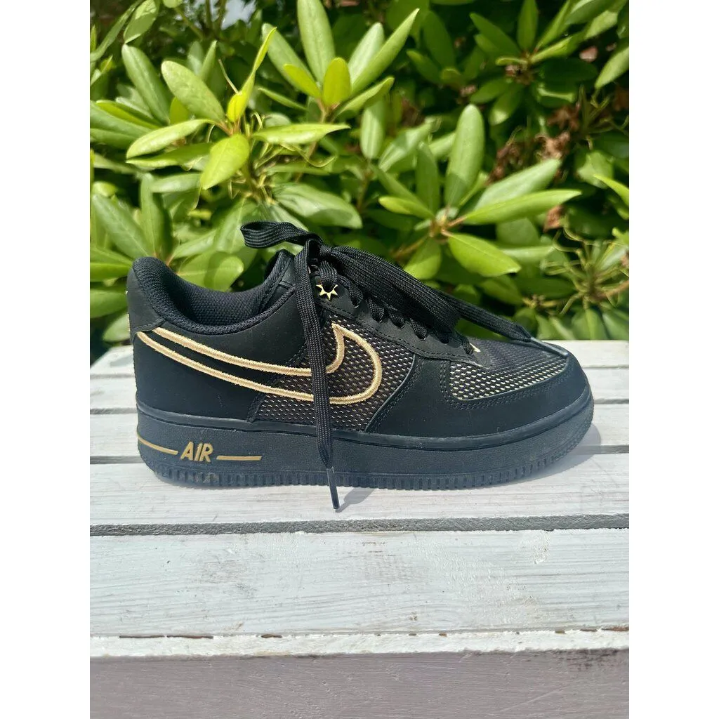 Nike Air Force 1 Low Legendary Sneakers - Size 6