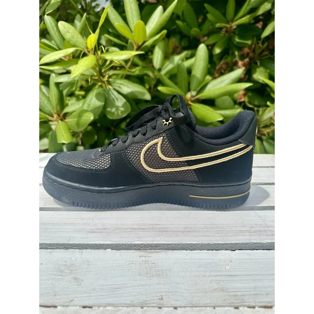 Nike Air Force 1 Low Legendary Sneakers - Size 6