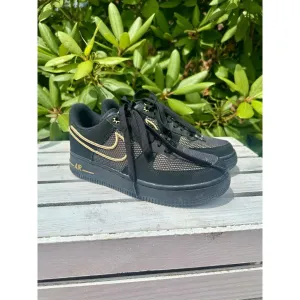 Nike Air Force 1 Low Legendary Sneakers - Size 6