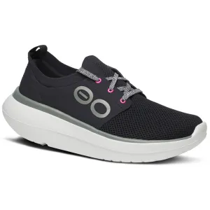 OOFOS Women's OOmy Stride Shoe - White/Black