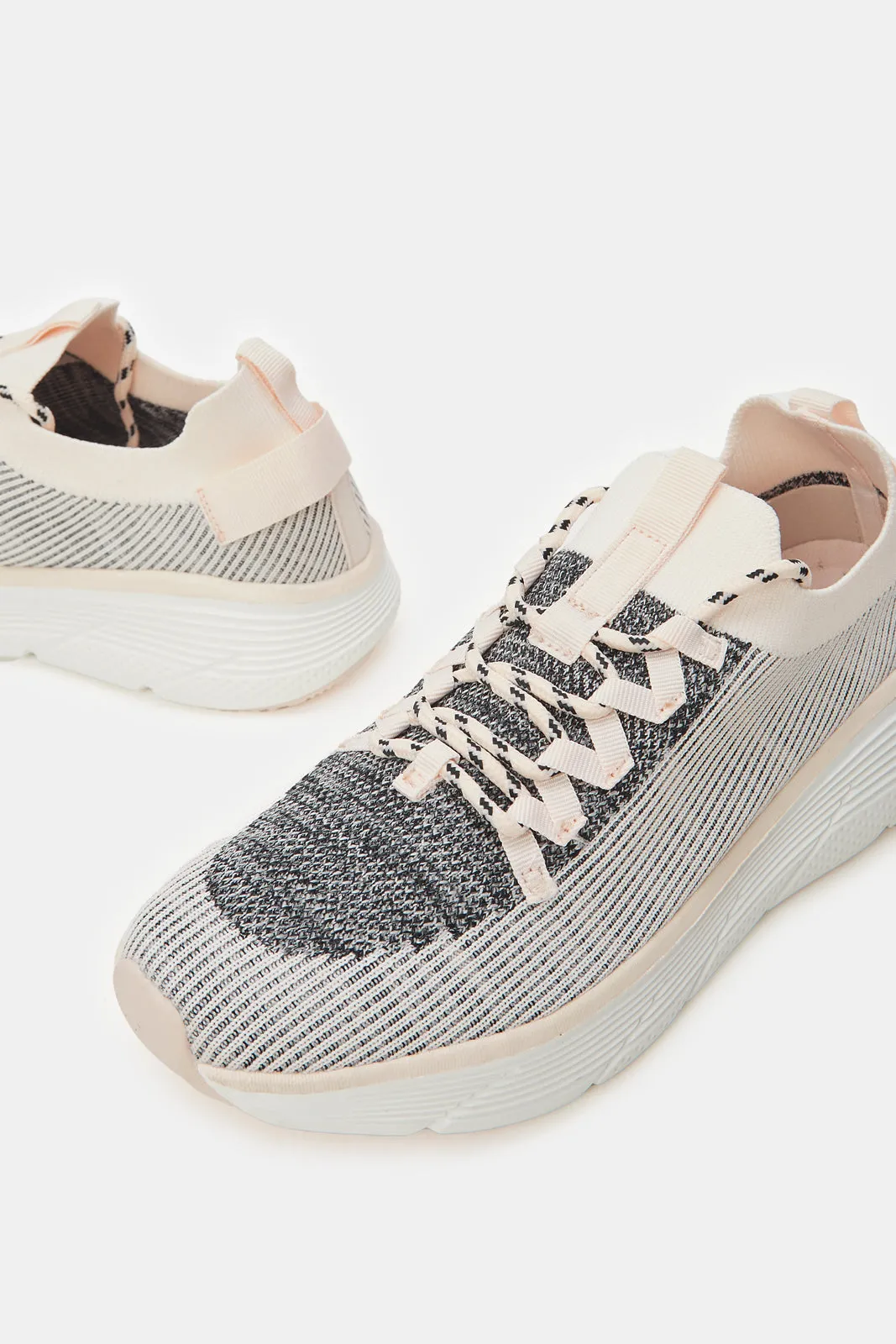 Women Multicolour Textured Trainer